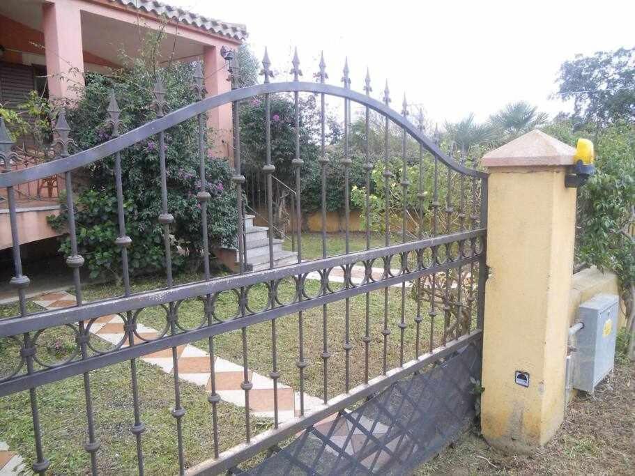 Casa Vacanze Lolivastro Àrbatax Exterior foto