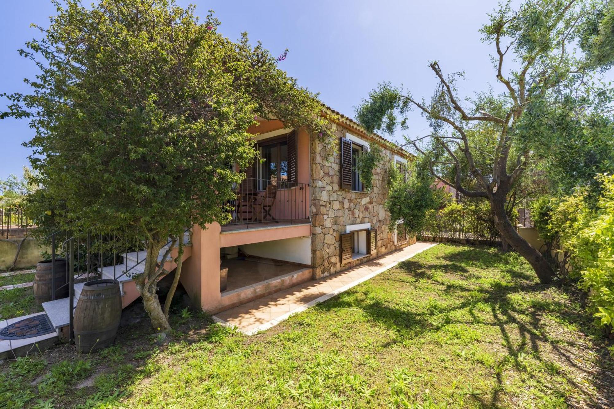Casa Vacanze Lolivastro Àrbatax Exterior foto